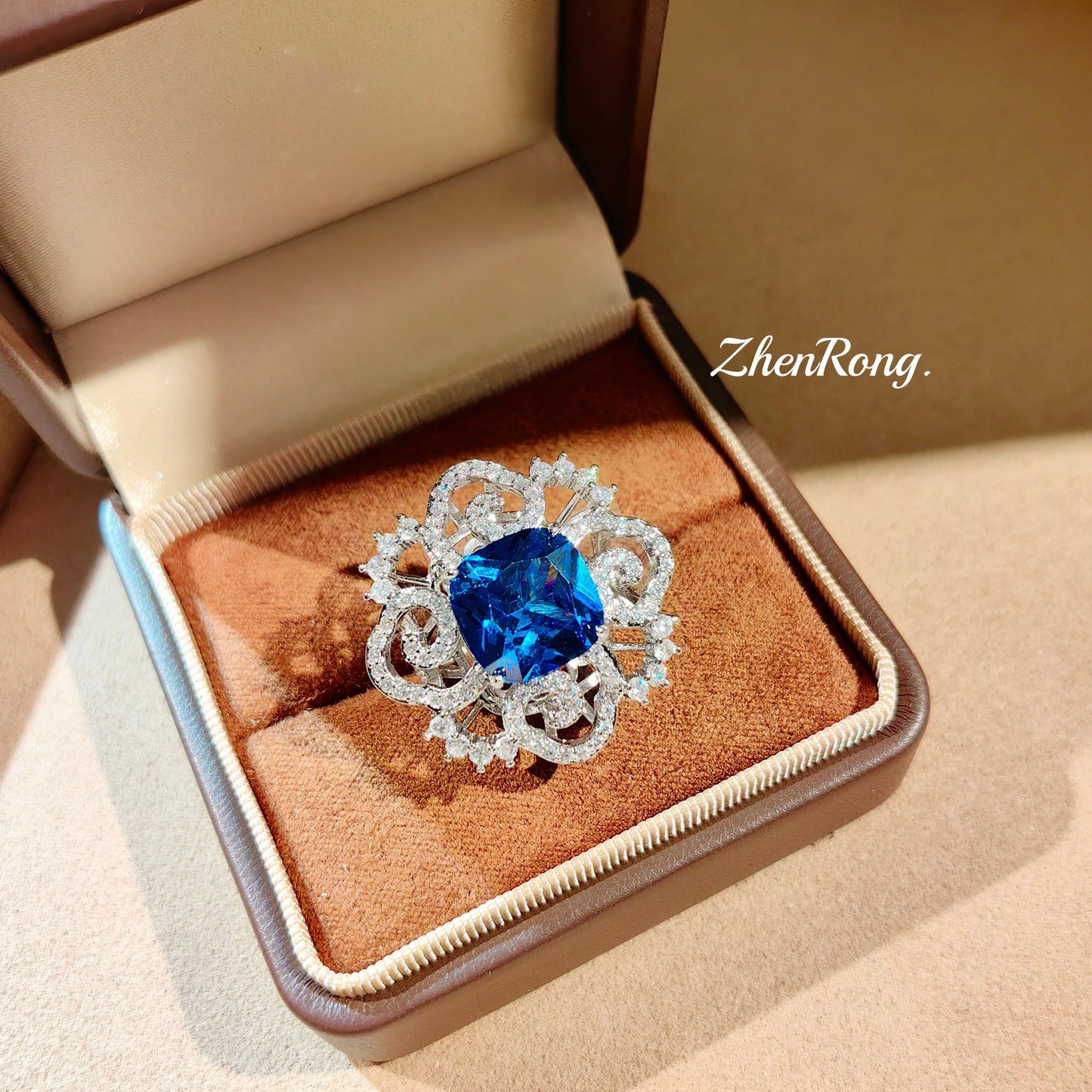 Women's Gems Brooch Pink Diamond Sapphire Three-piece Fashionable Necklaces