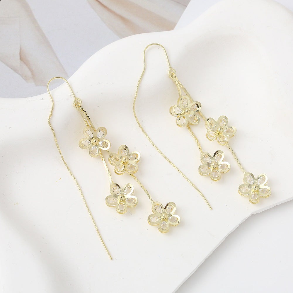 Fashion Light Luxury Personality Trendy Simple Stud Earrings