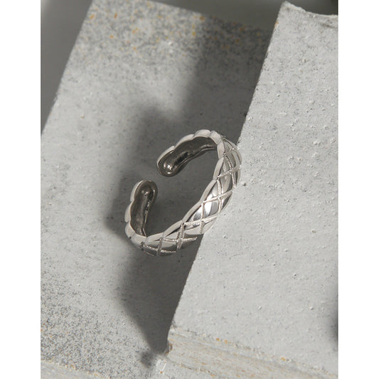 Women's Minority Simple Design Light Luxury Fine Diamond Rings