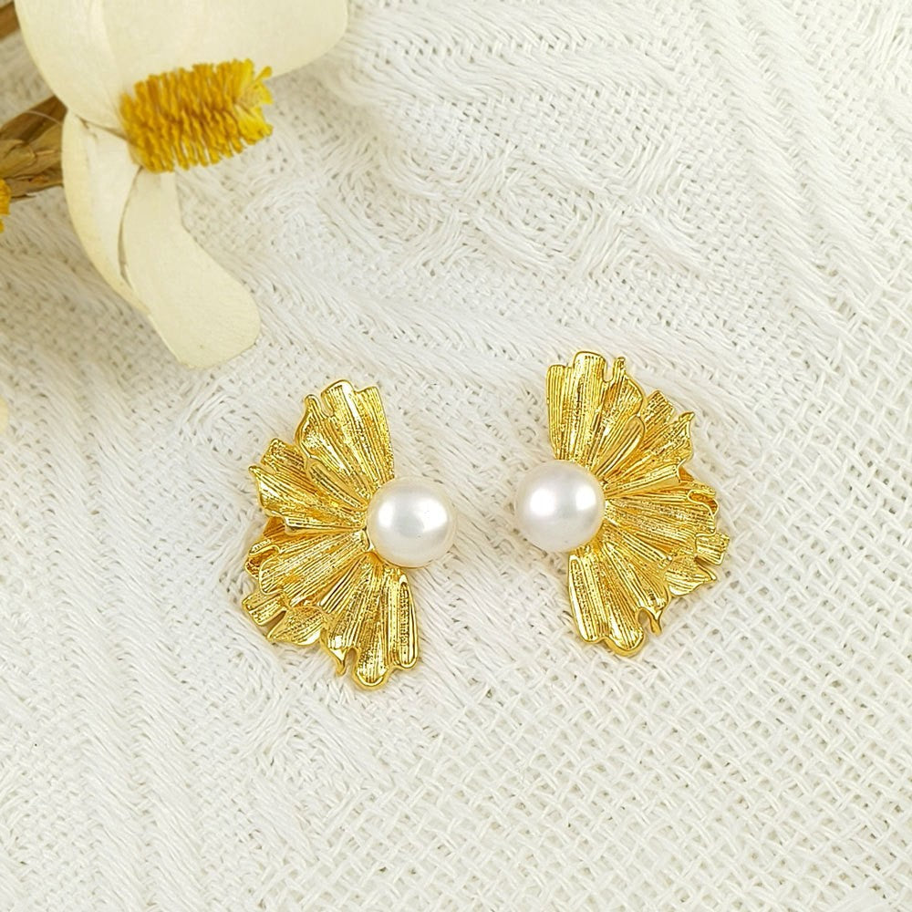 Pearl Irregular Fan Shaped Chinese Style High Sense Stud Earrings