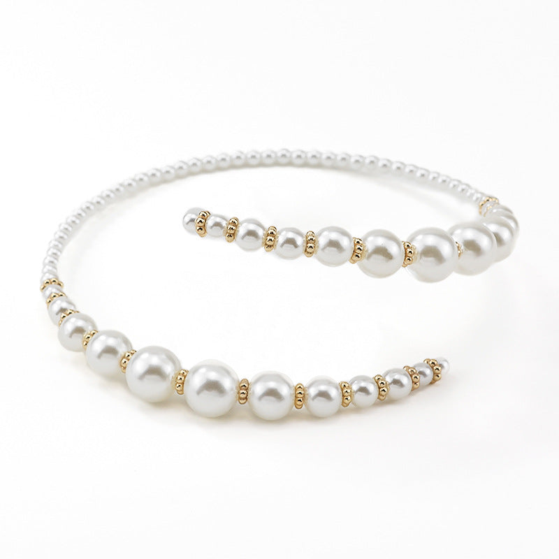 Women's Pearl Chain Clavicle Korean Style Niche Design Collar