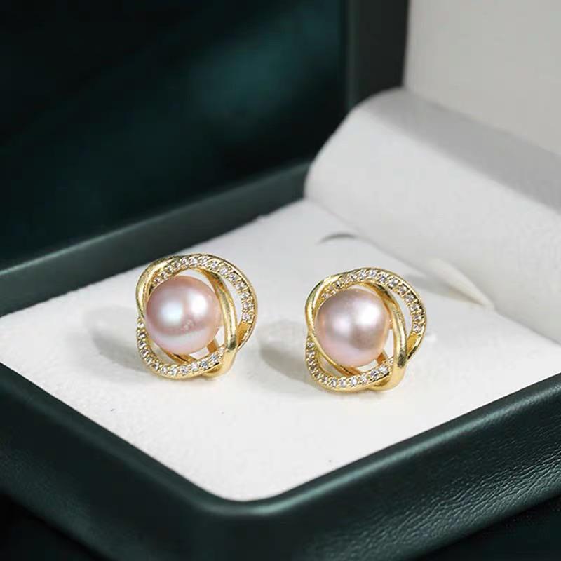 Women's One Style For Pearl High Sense Light Luxury Earrings