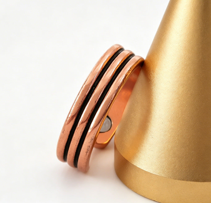 Bronze Creative Pattern Magnet Retro Fashion High Sense Ring