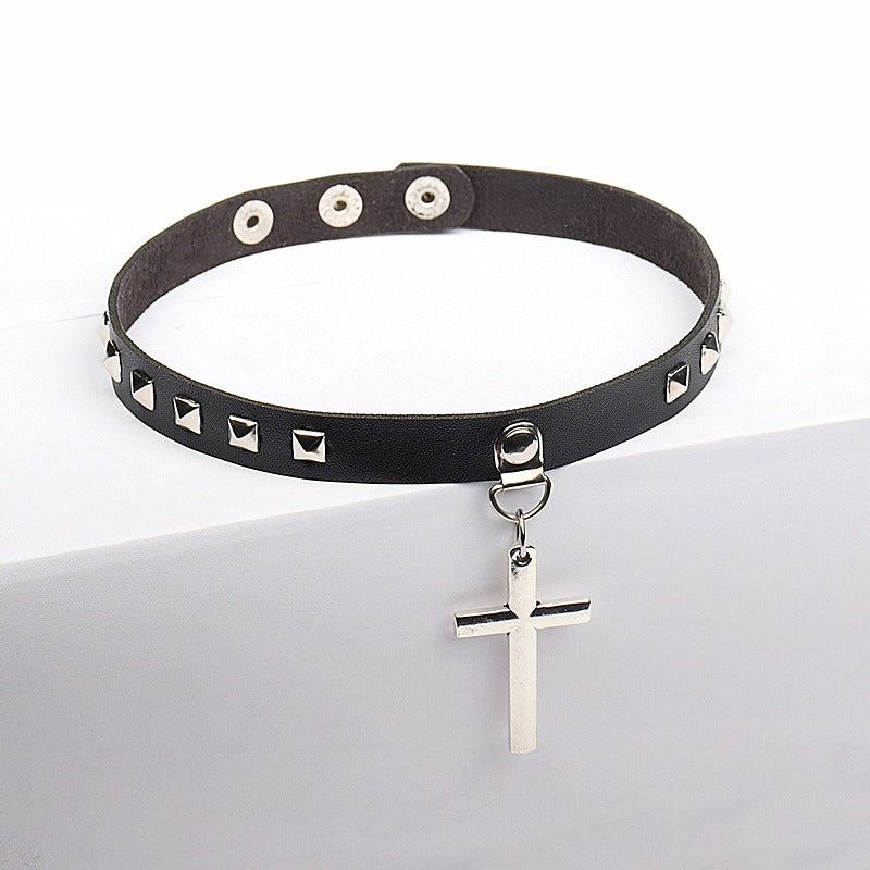 Punk Leather Cross Vintage Rivet Clavicle Collar