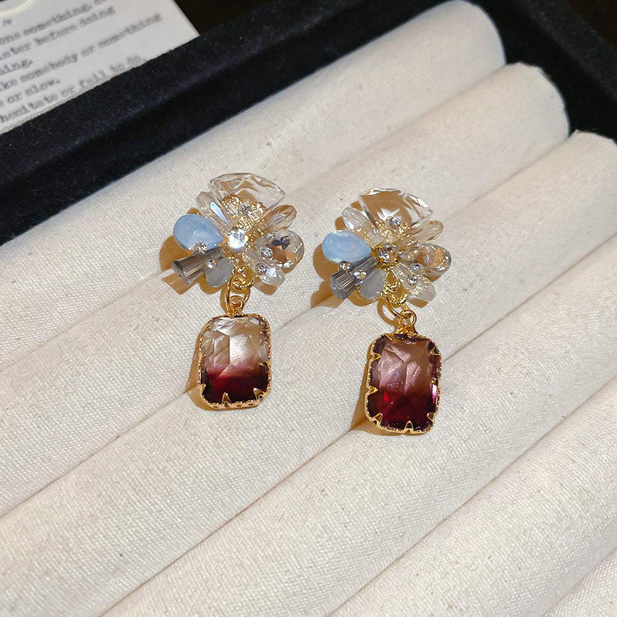 French Flash Zircon Flower Pearl Light Luxury Earrings