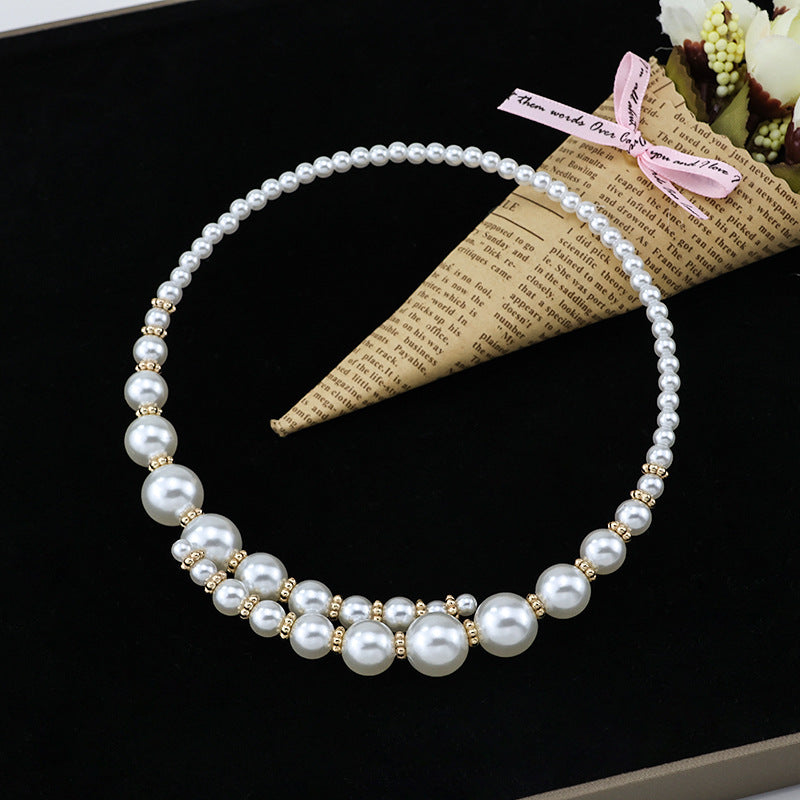 Women's Pearl Chain Clavicle Korean Style Niche Design Collar