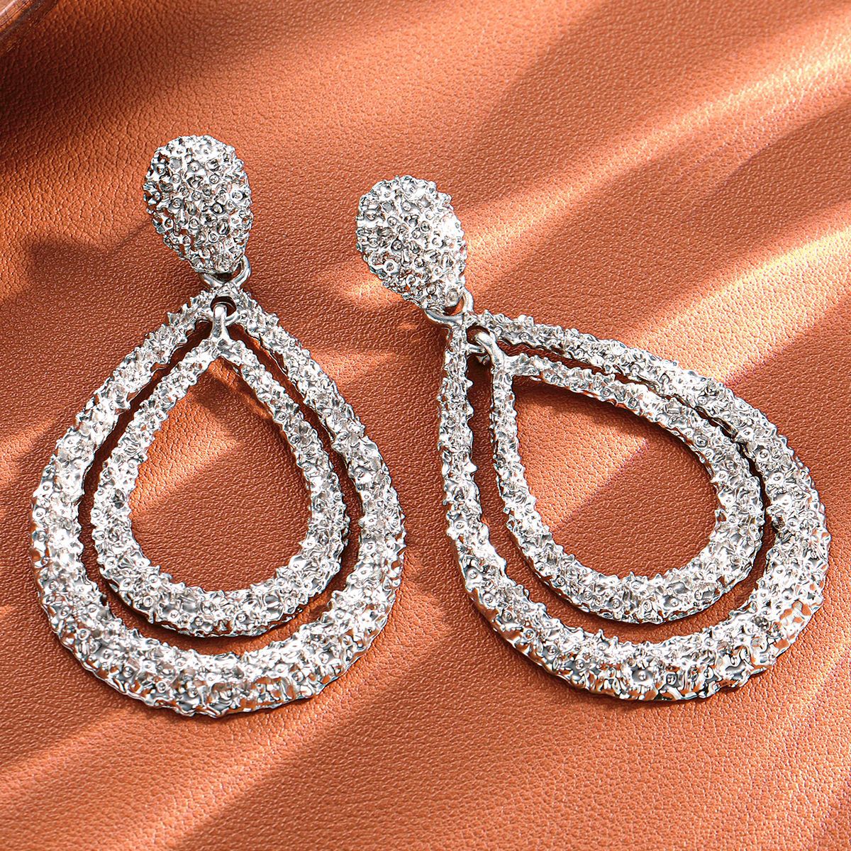 Fashion Exaggerated Drop-shaped Generous Creative Personalized Earrings