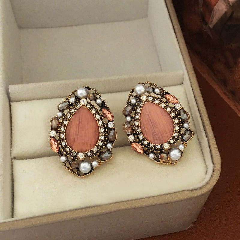 Hot Stylish Light Luxury Design Elegant Earrings