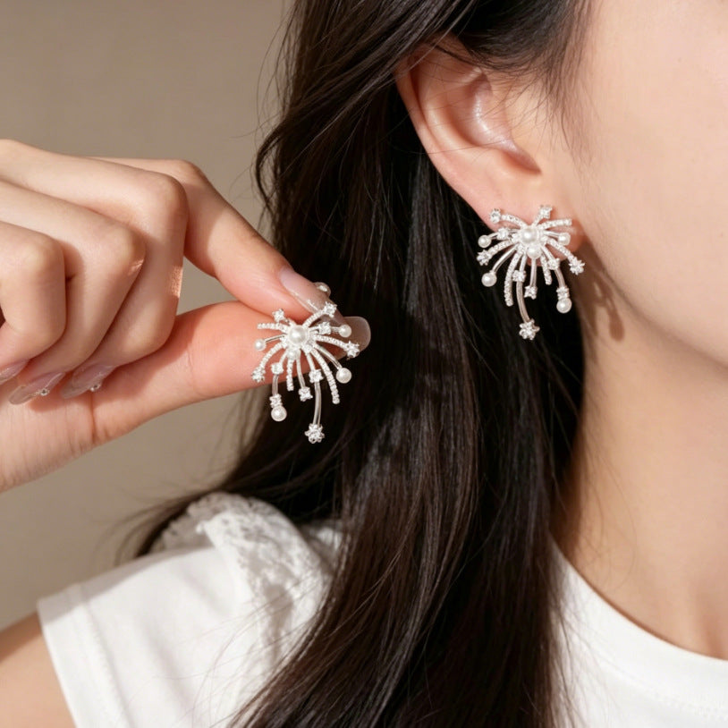 Women's Diamond For Chic Elegant Fresh Sweet Stud Earrings