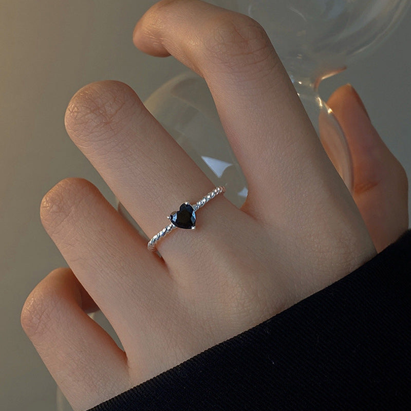String Black Peach Heart Open-end Zircon Dark Sweet Cool Ring